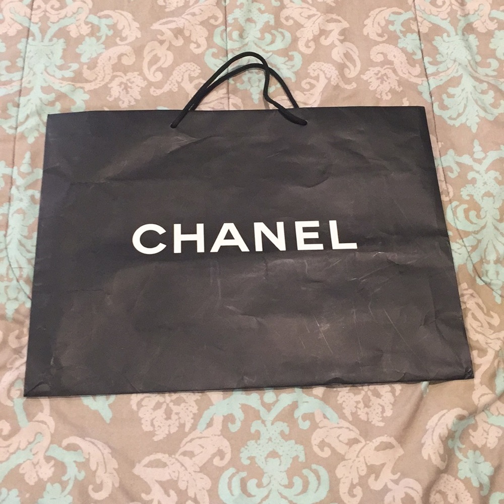 Chanel paper bag❤️
